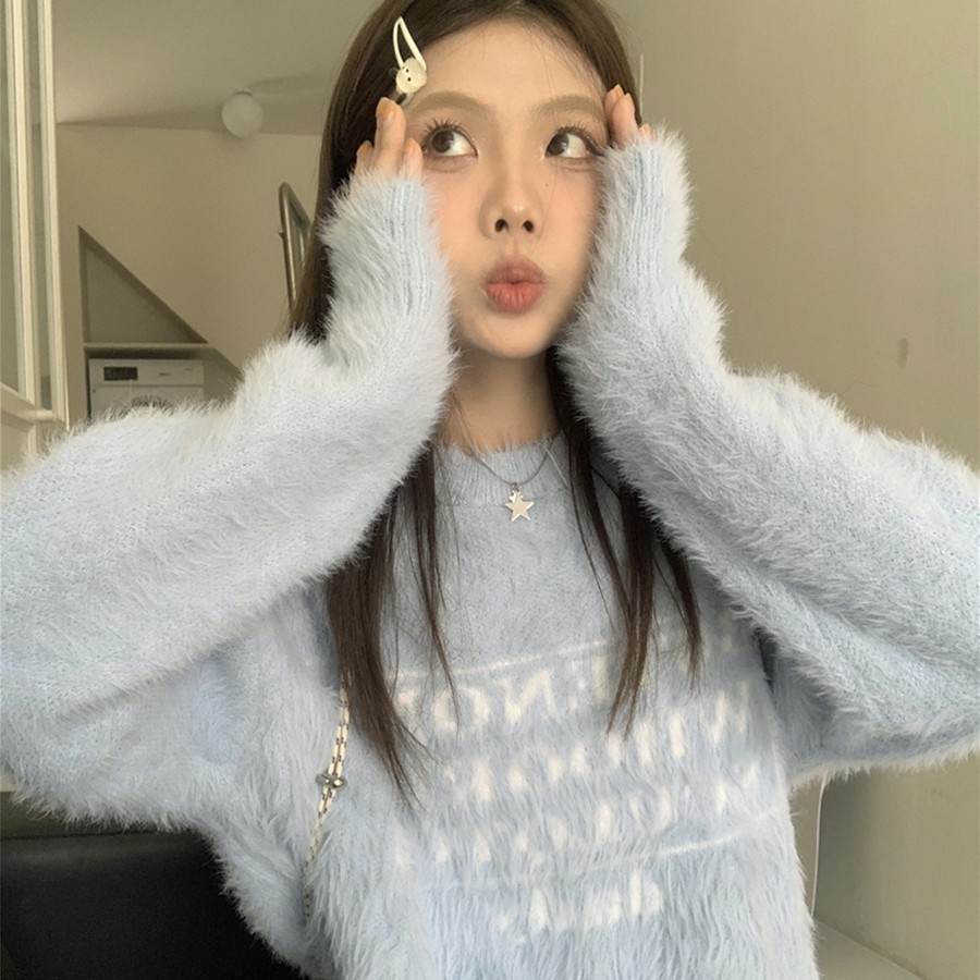 甜美减龄字母提花长袖毛衣女秋季新款软糯宽松休闲仿貂毛针织上衣