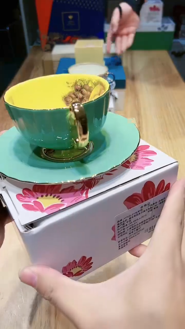【闪购商品】瓷片哦哦哦哦哦哦哦哦
