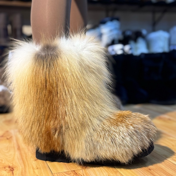 毛毛雪地靴冬季新款加厚妲己平跟中筒靴