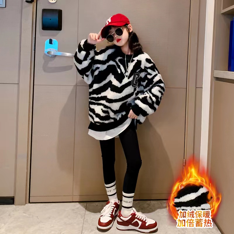 女童秋冬加绒卫衣儿童洋气保暖打底衫女孩中大童冬季时尚加厚上衣
