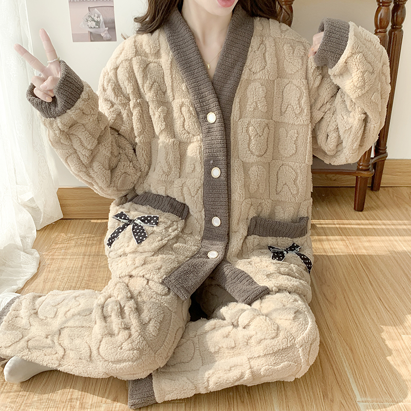 加绒加厚珊瑚绒睡衣女秋冬季法兰绒胖MM加肥加大码宽松家居服套装