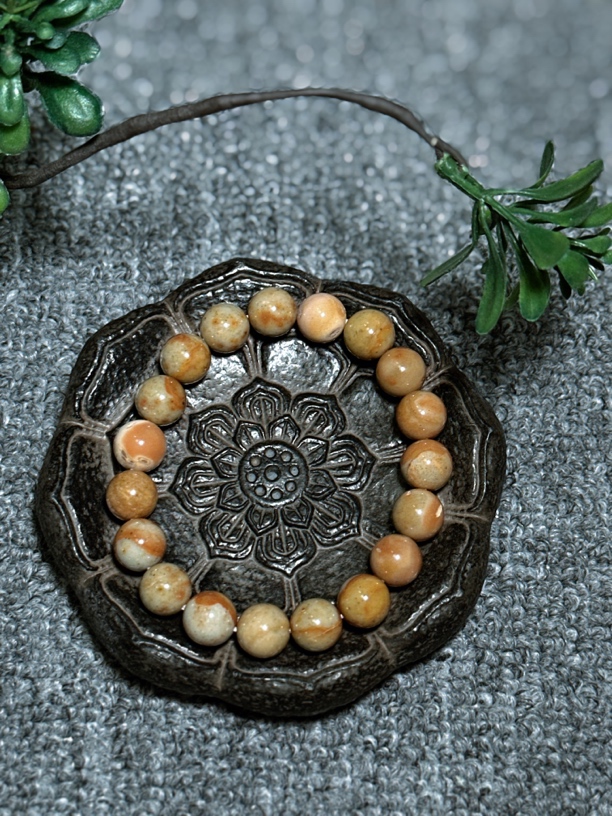 天然阿拉善彩玉玛瑙 微瑕疵卡10mm手串 颜色随机