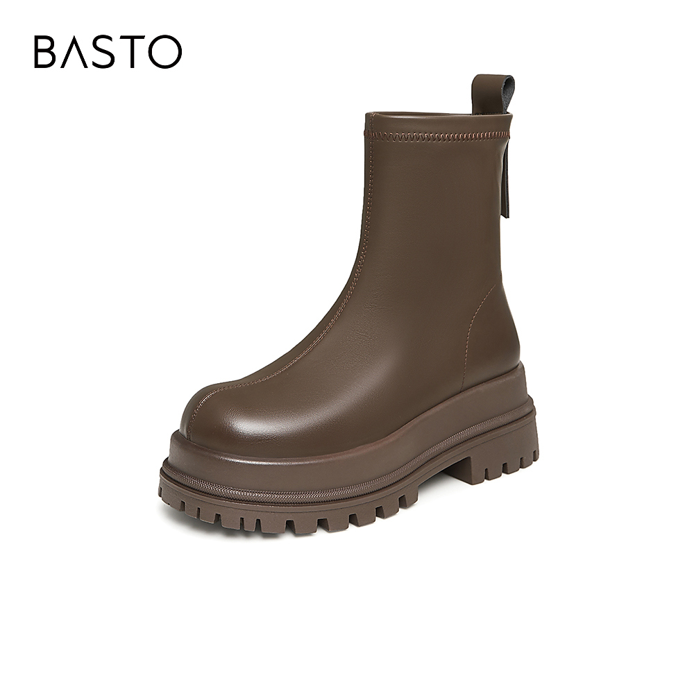 百思图2023冬季新款时尚简约休闲时装靴厚底圆头女短靴HD100DD3