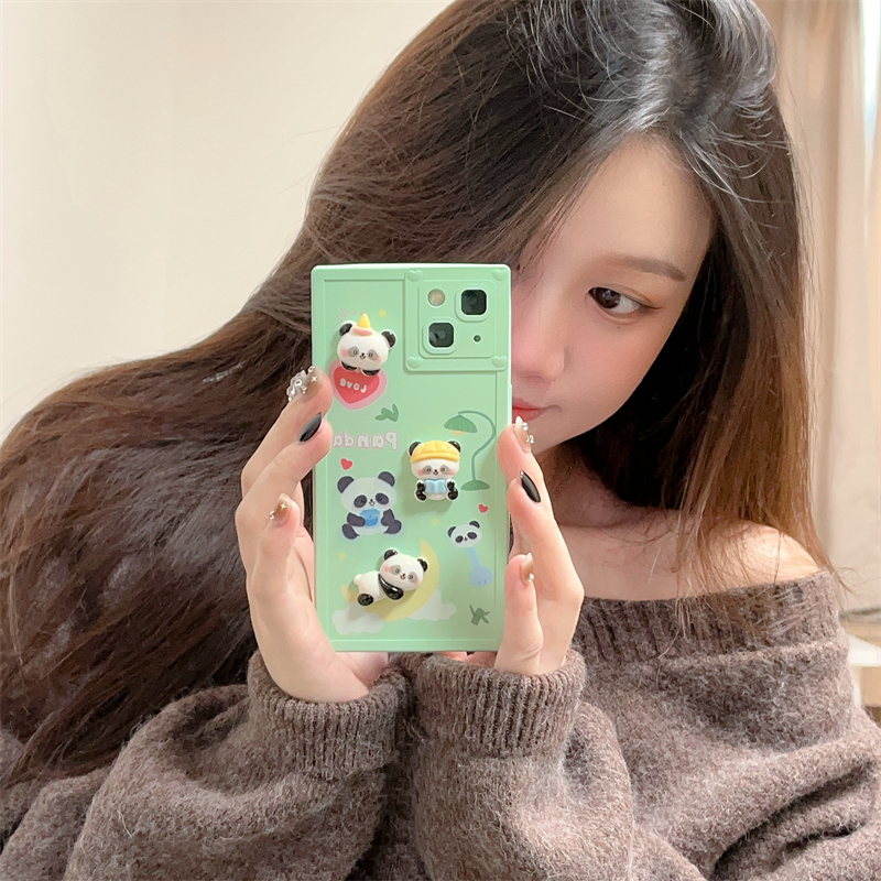 适用苹果系列iPhone15可爱个性14pro立体看书小熊13p方形12手机壳