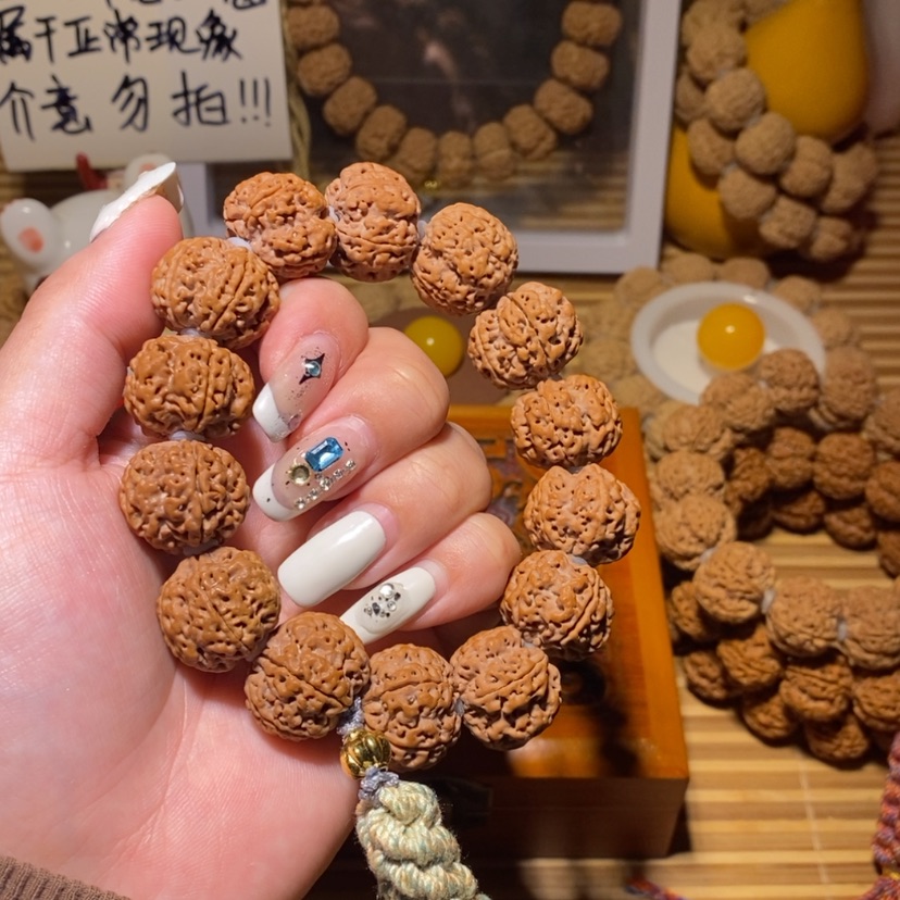 【闪购商品】金刚菩提手串M****o