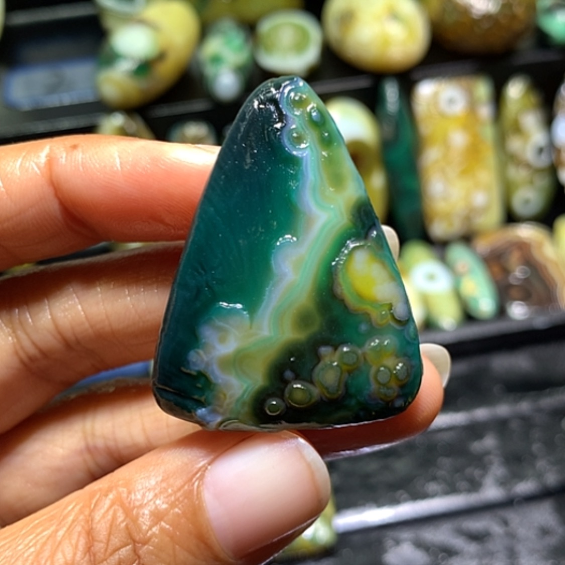 【闪购商品】玛瑙珠宝奇石未镶嵌观**筑