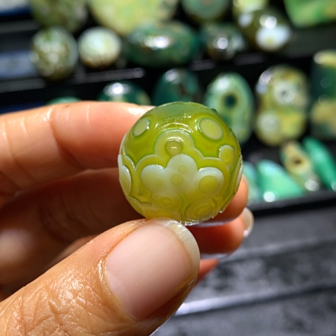 【闪购商品】玛瑙珠宝奇石未镶嵌夏***?