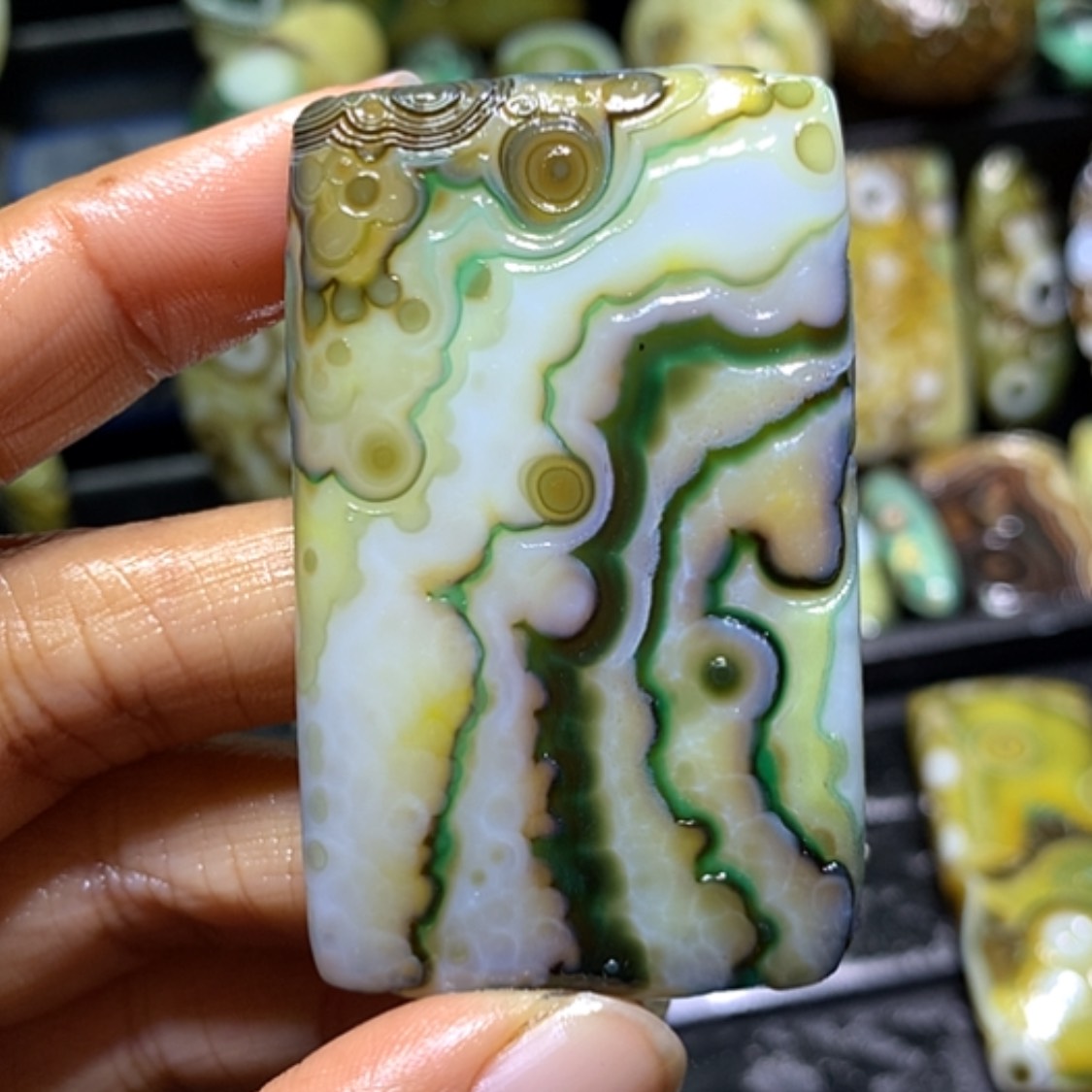 【闪购商品】玛瑙珠宝奇石未镶嵌观**筑