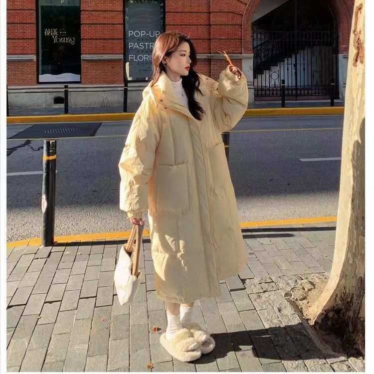 波司澄新款韩版大口袋白鸭绒羽绒服女中长款宽松连帽加厚学生外套