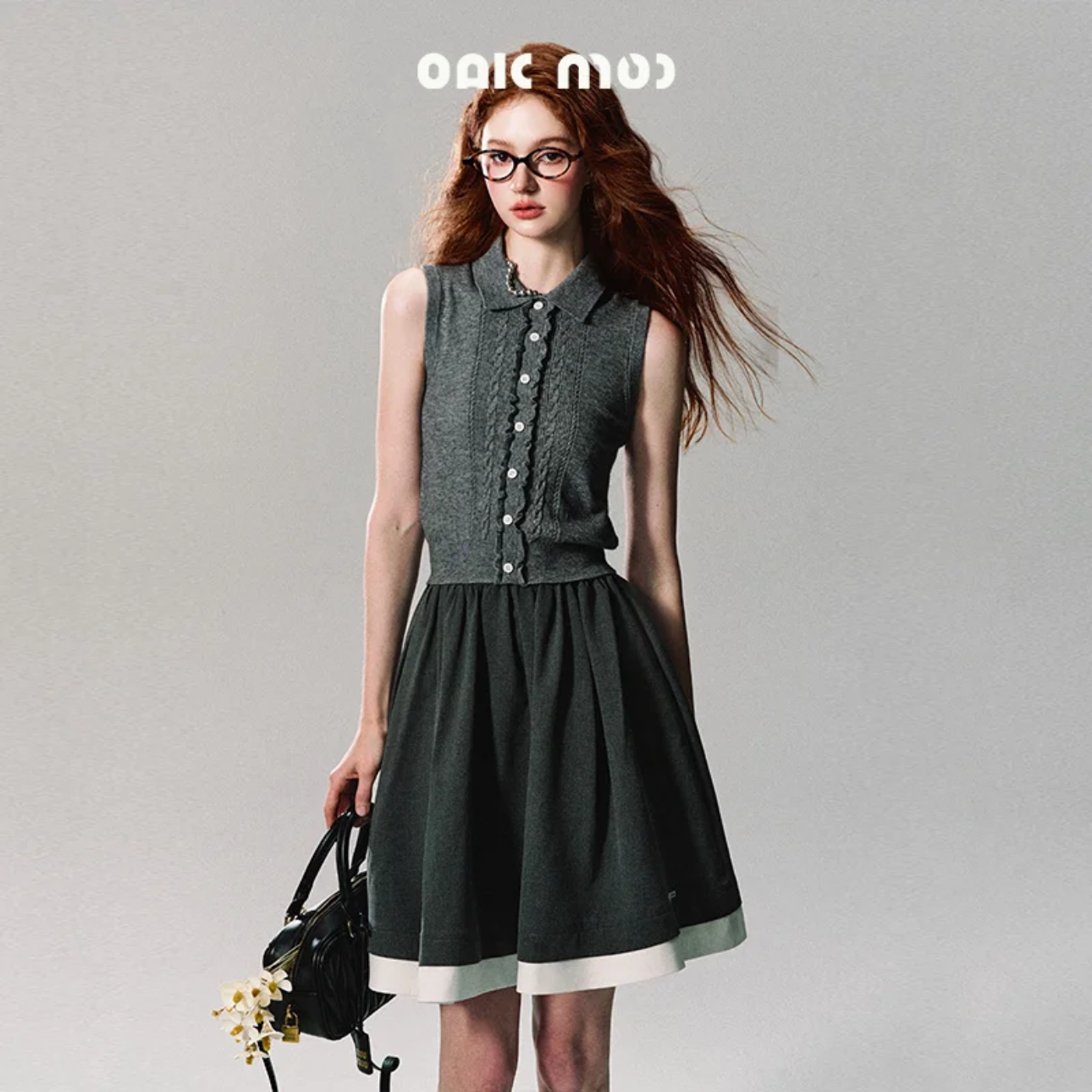 OAKMOO/ "封存的香气"学院风衬衫领针织打底衫女显瘦无袖开衫背心