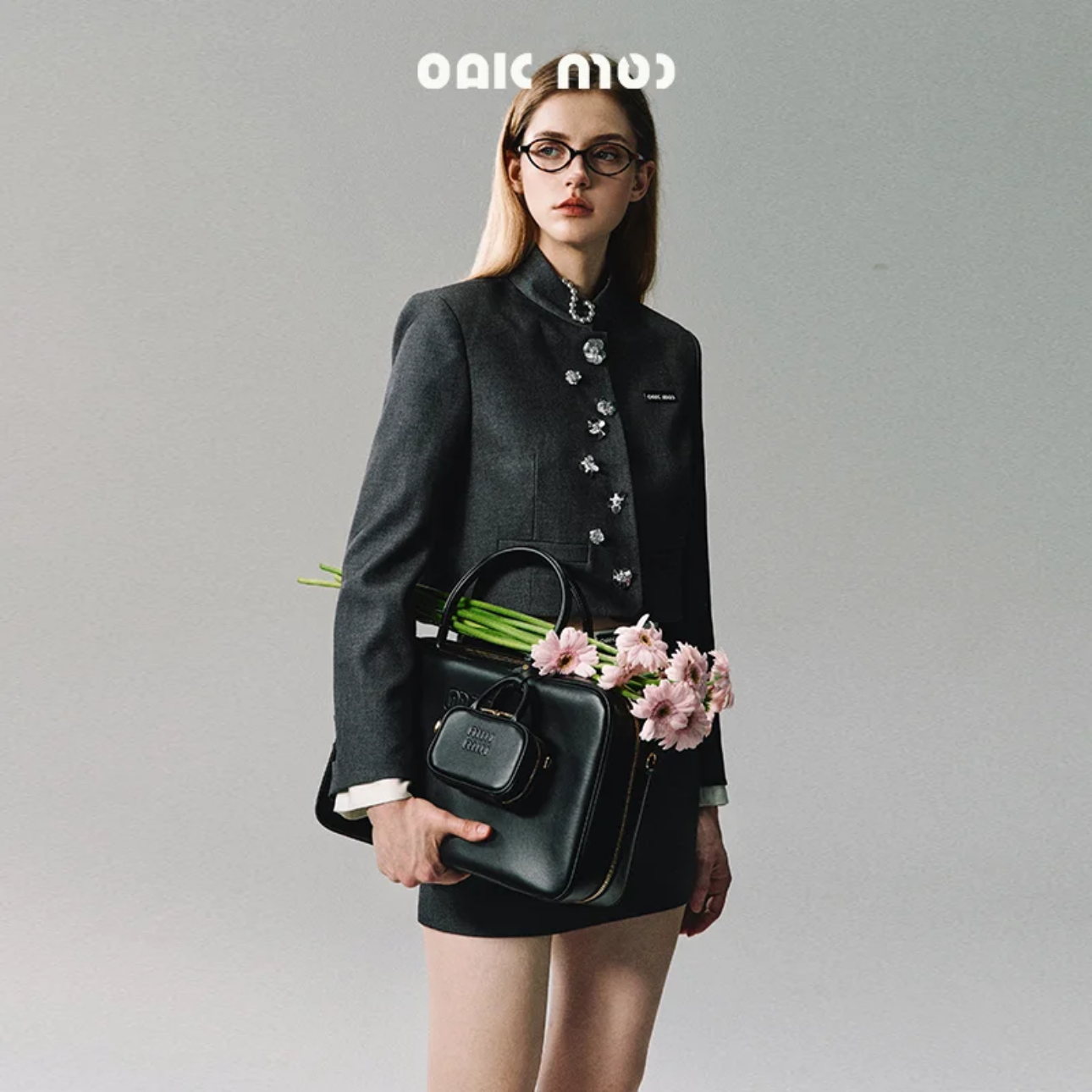 OAKMOO/ "玻璃棉"新中式钉珠时尚长袖西装设计感半裙短裙套装女秋