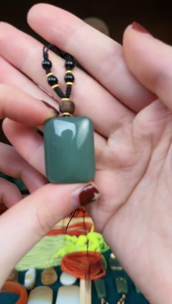 【闪购商品】和田玉颈饰未镶嵌AQ57  无事牌