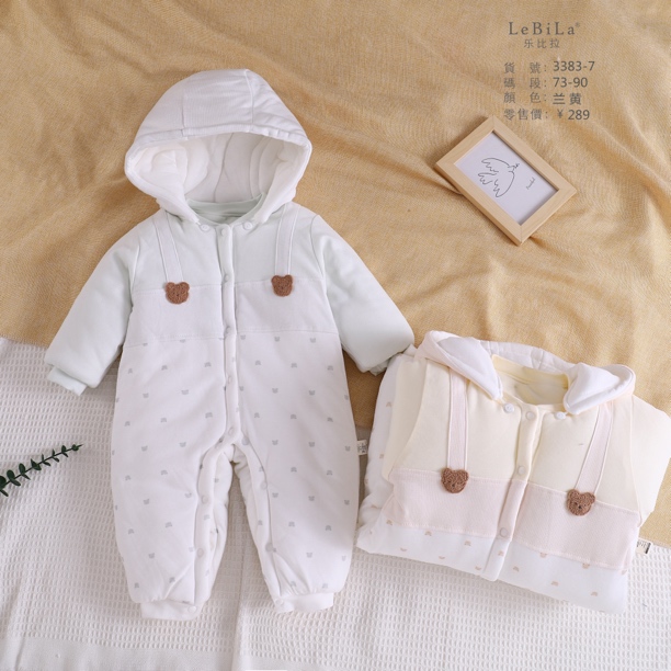 新生儿衣服连体衣0-1