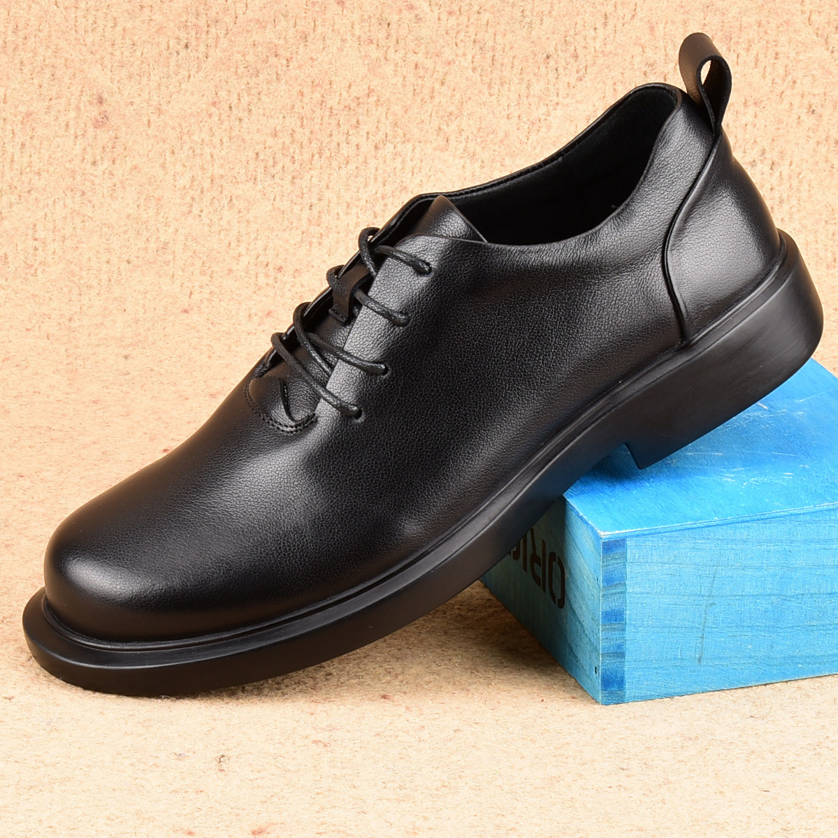 男士商务低帮休闲皮鞋春季新款圆头男鞋青年系带真皮小皮鞋男