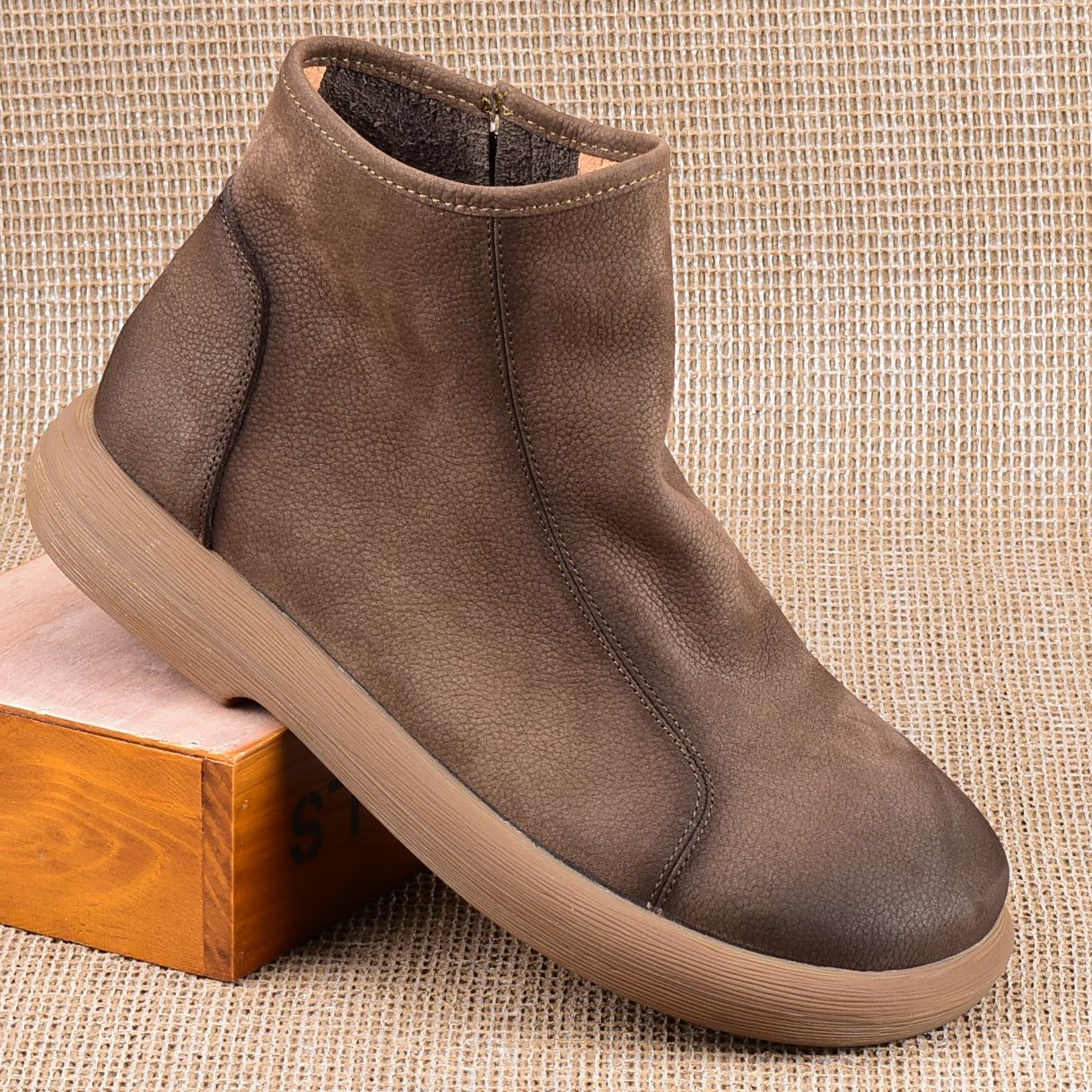 皮靴秋真皮潮流时尚切尔西男靴高帮厚底拉链大码时尚马丁靴男士