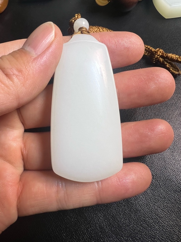 和田玉山料无事牌