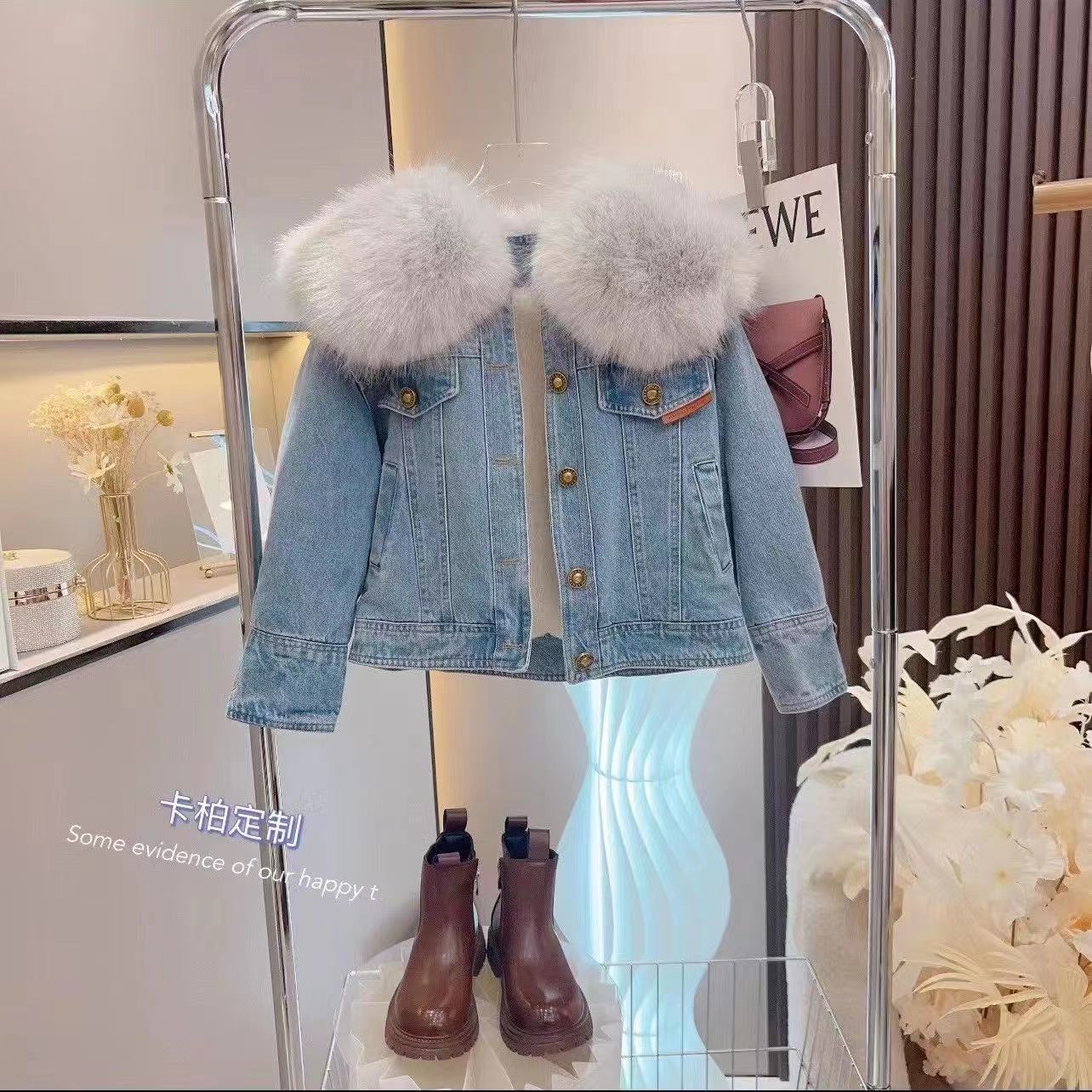 女童秋冬季加绒牛仔外套2023新款大童韩版洋气加厚毛领派克服上衣