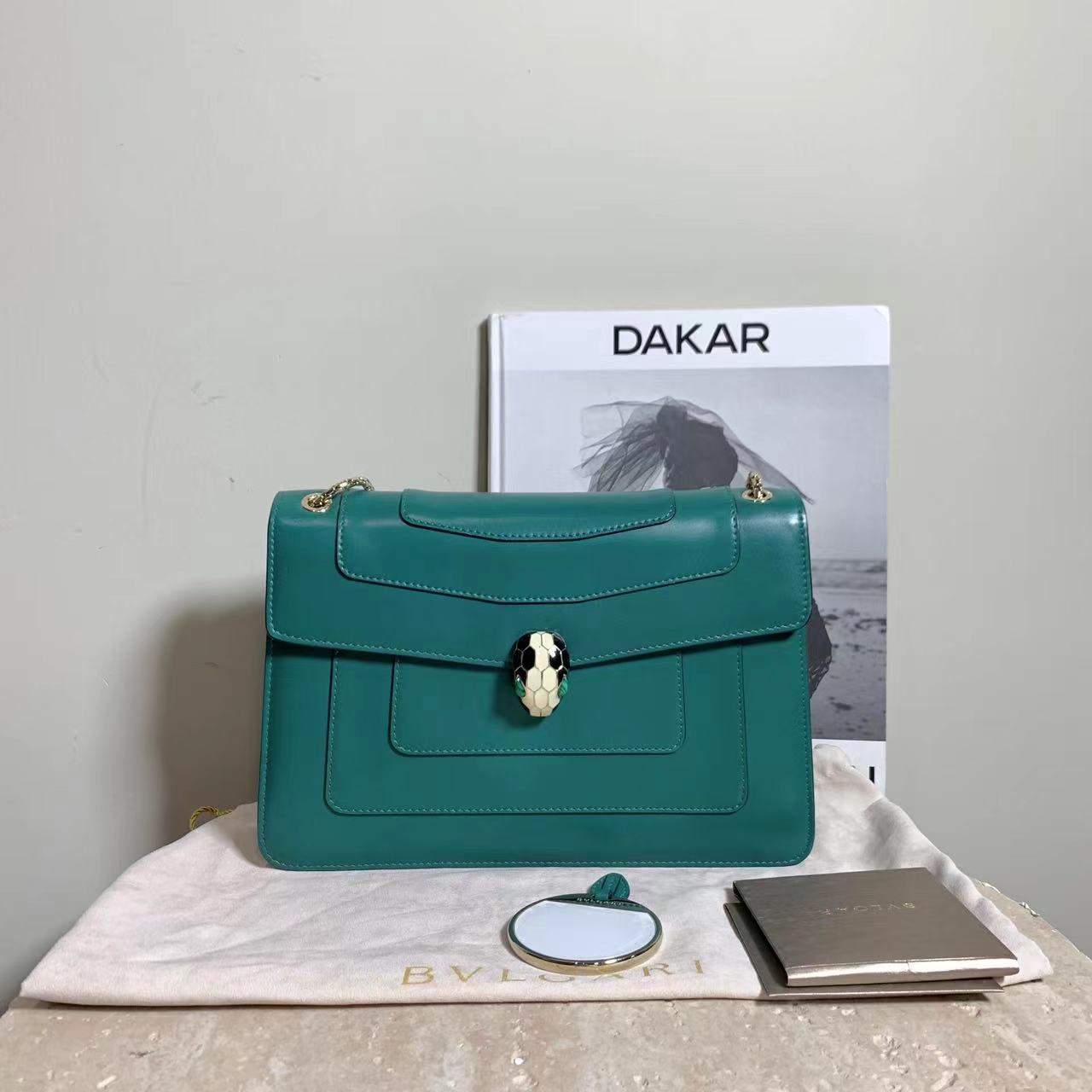 95新 BVLGARI/宝格丽 壹臻/宝格丽 绿色蛇头包中号 36717759