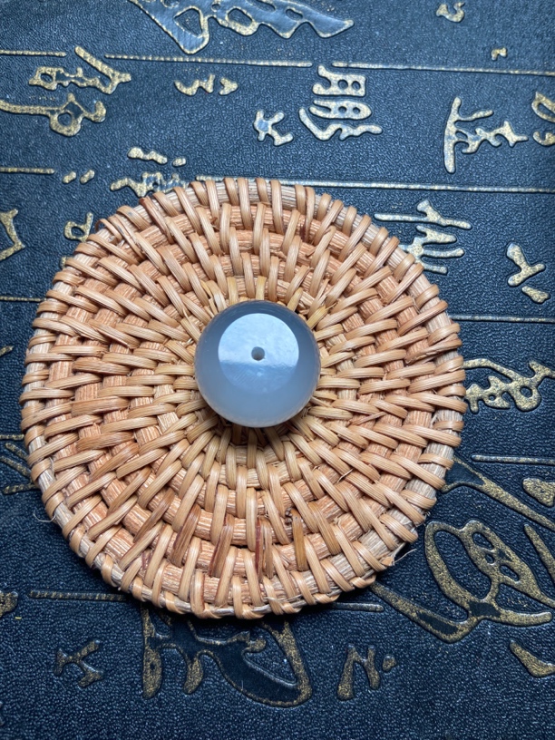 新疆和田平安扣吊坠