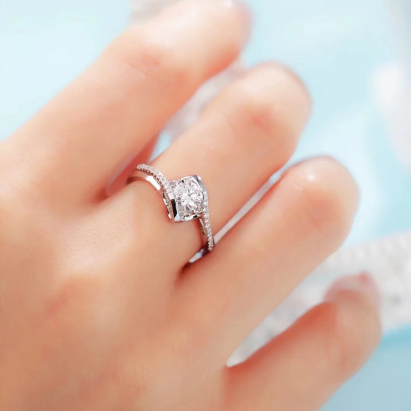 925银莫桑石银制品 〖微镶天使之吻〗高品质/合成碳硅石镶嵌饰品