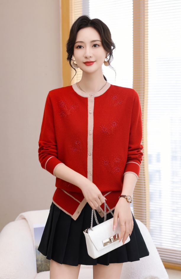 【KLJA严选】新款减龄洋气刺绣烫钻拼色开衫圆领大码妈妈女装