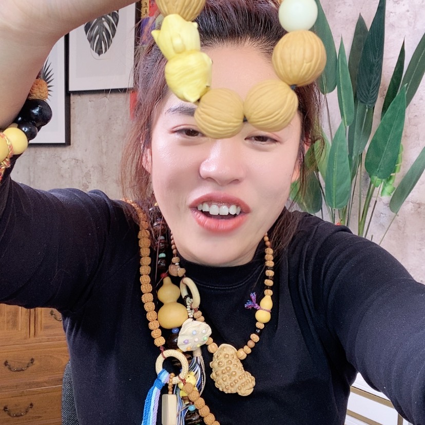 【闪购商品】竹根根雕W****