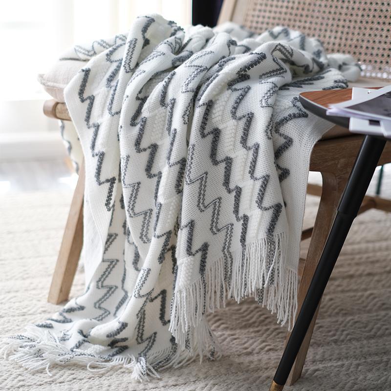 北欧简约风黑白灰春秋单人沙发午睡空调盖毯沙发装饰休闲毛毯