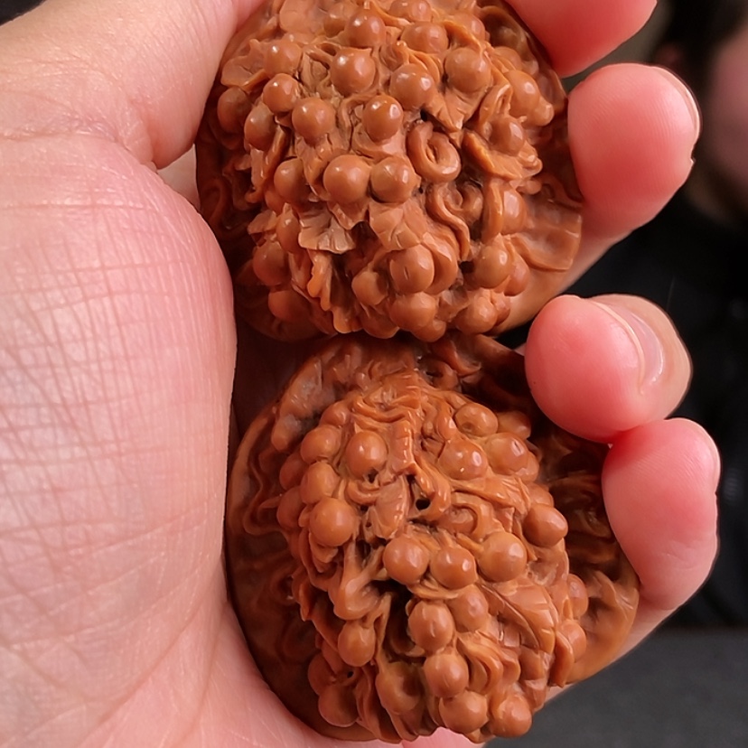 【闪购商品】橄榄核吊坠随***<