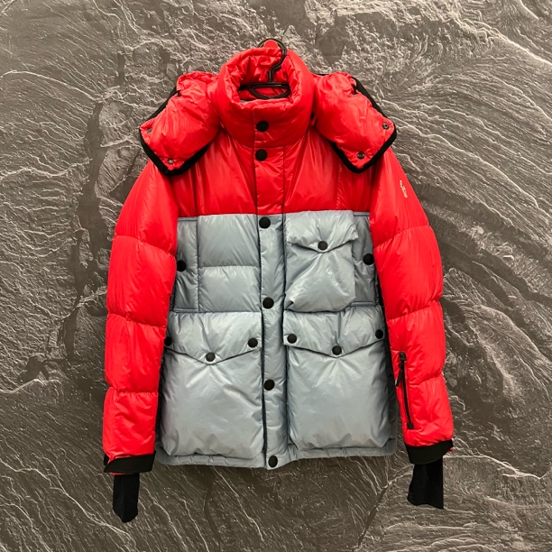 蒙口滑雪高价款红蓝撞色羽绒服/xl码/99新/0580