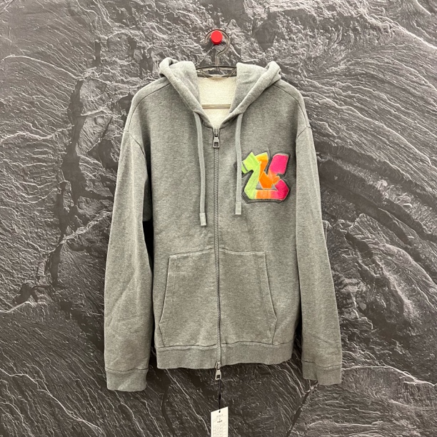 路易威登LV彩虹刺绣灰色拉链卫衣/XL码/95新/10109