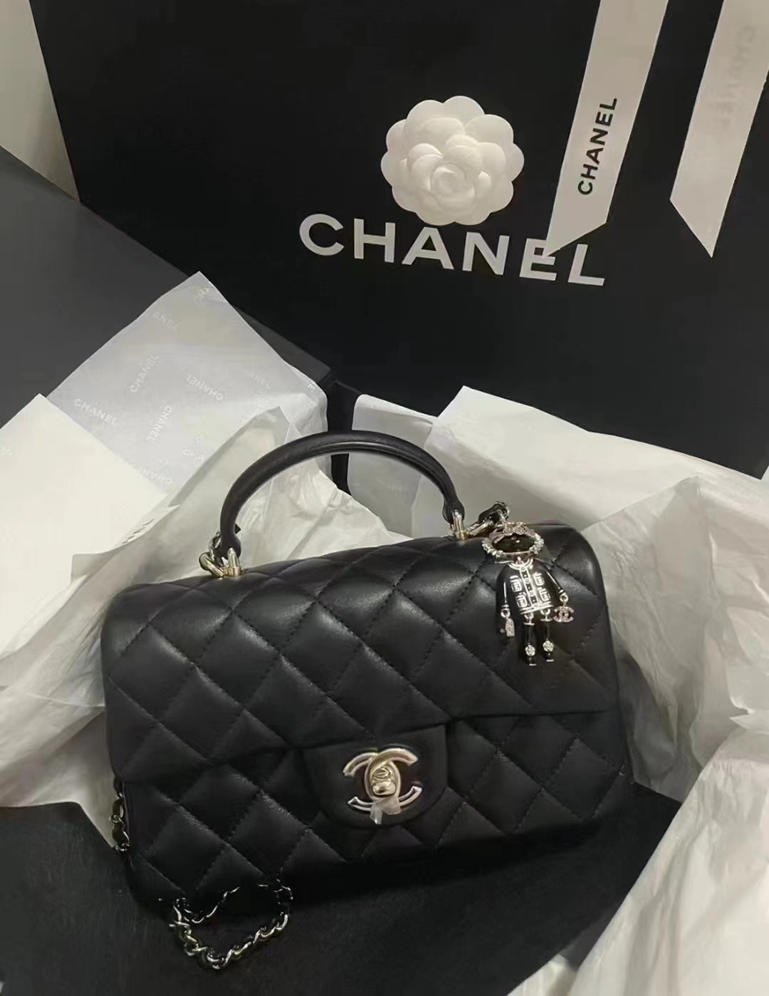 全新未使用 Chanel/香奈儿 22P黑色狮子手柄CF mini  芯片包狮子