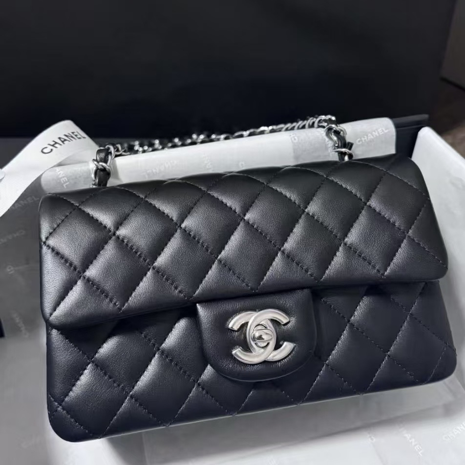 全新未使用 Chanel/香奈儿 黑银CF mini 芯片款 链条斜挎包