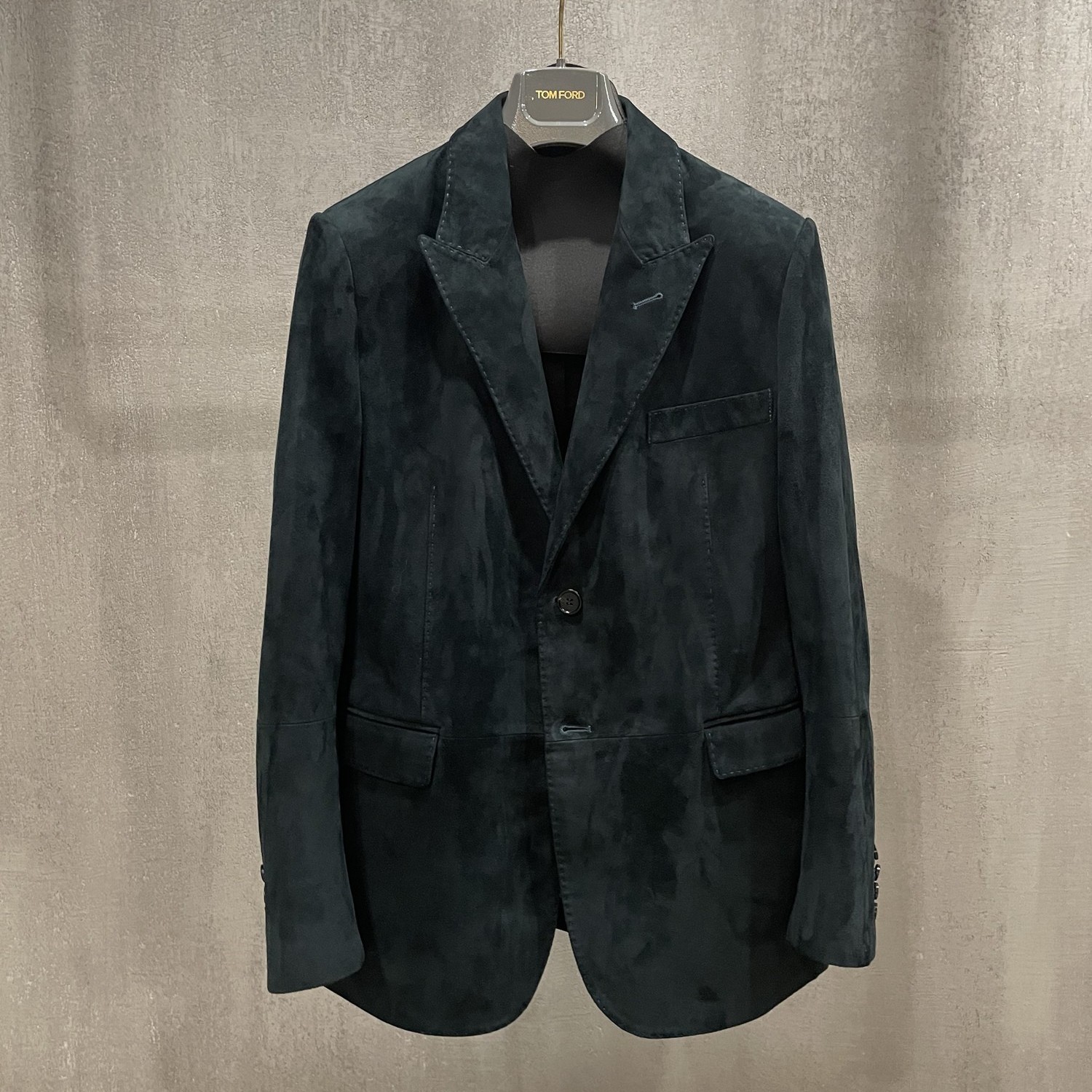 LA CALIFFA“性感总裁 莫奈青” 手工拱针 翻毛 小羊皮 修身西服