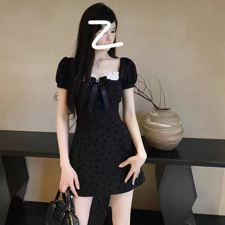 法式纯欲蝴蝶结拼接黑色连衣裙子女收腰气质设计高级感a字短裙夏