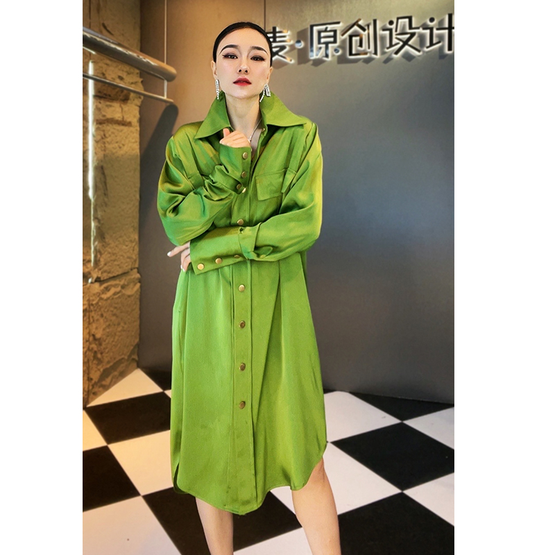 麦子原创设计连衣裙中长款宽松气质长袖轻奢绿色法式时尚秋季2023