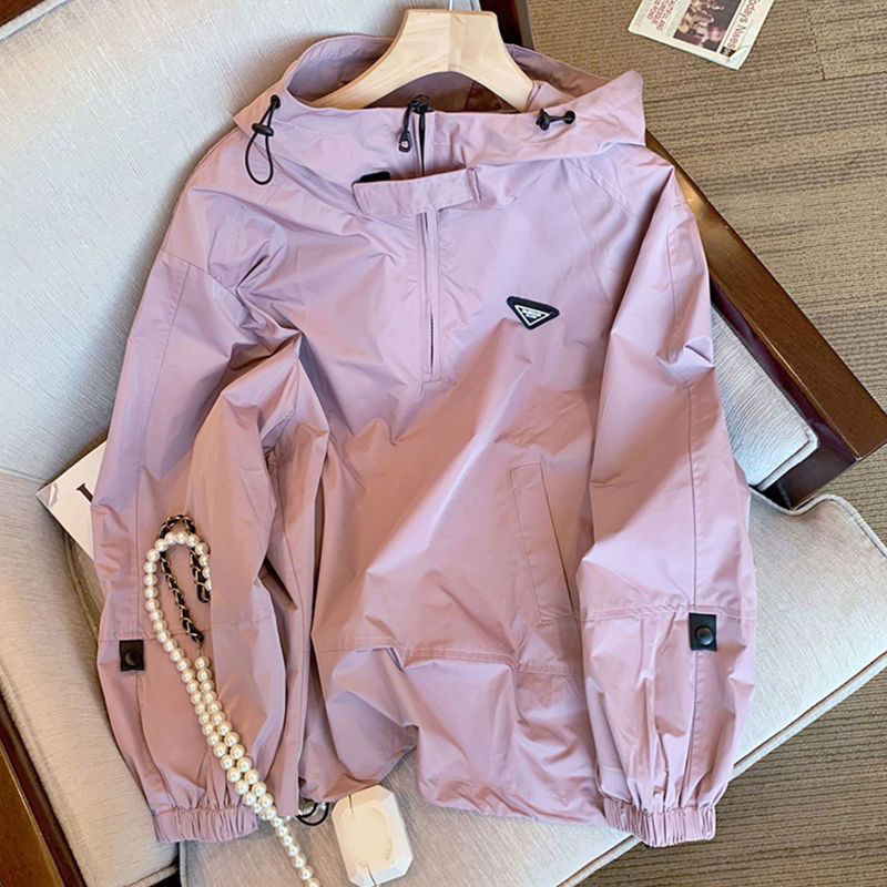 九霄女装家粉色时尚外套