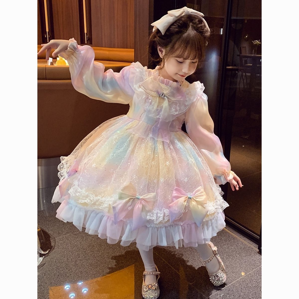 女童洛丽塔高级小女孩秋季2023新款洋气儿童蓬蓬纱裙彩虹连衣裙