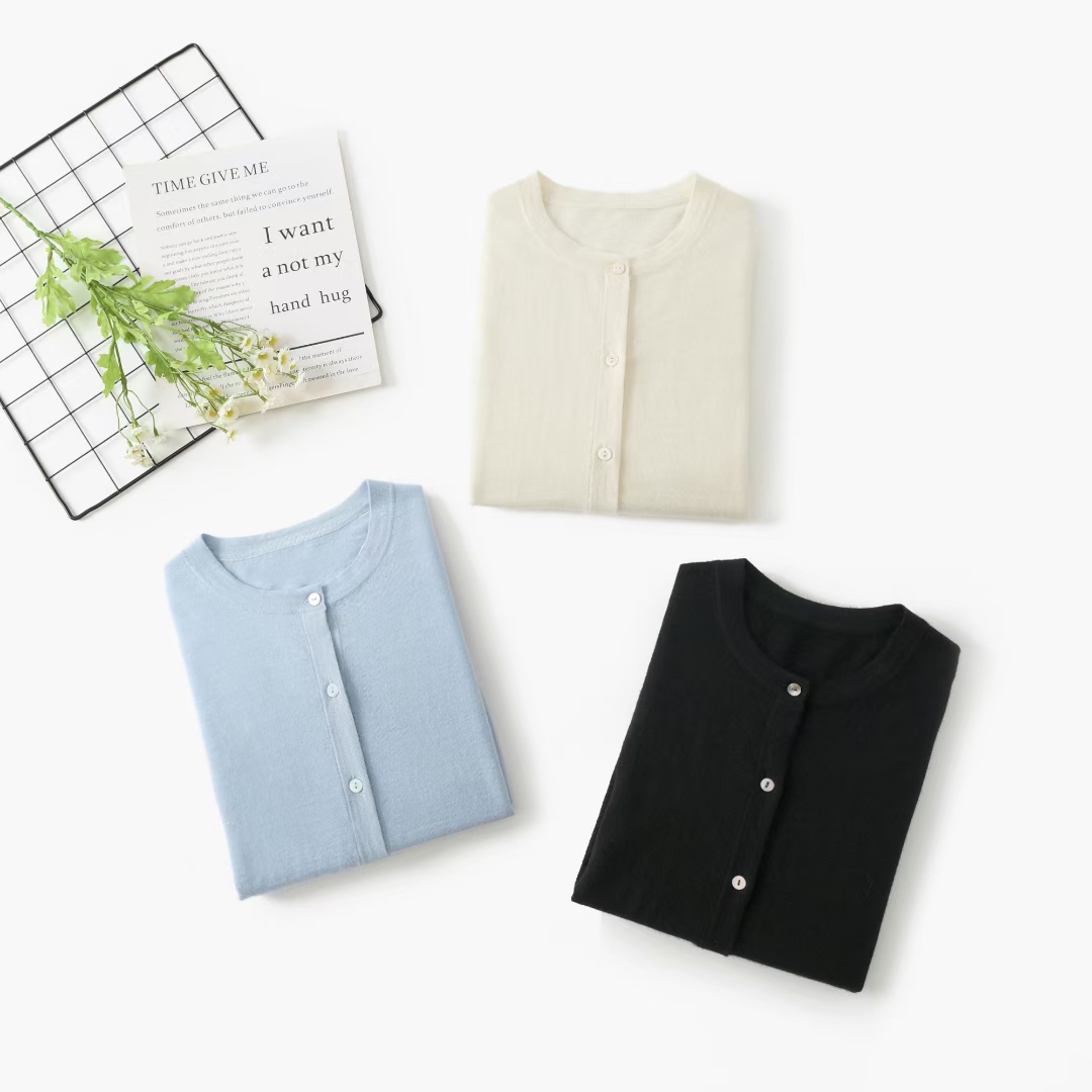 纯山羊绒精纺68支圆领开衫简约大气16针打底羊绒衫