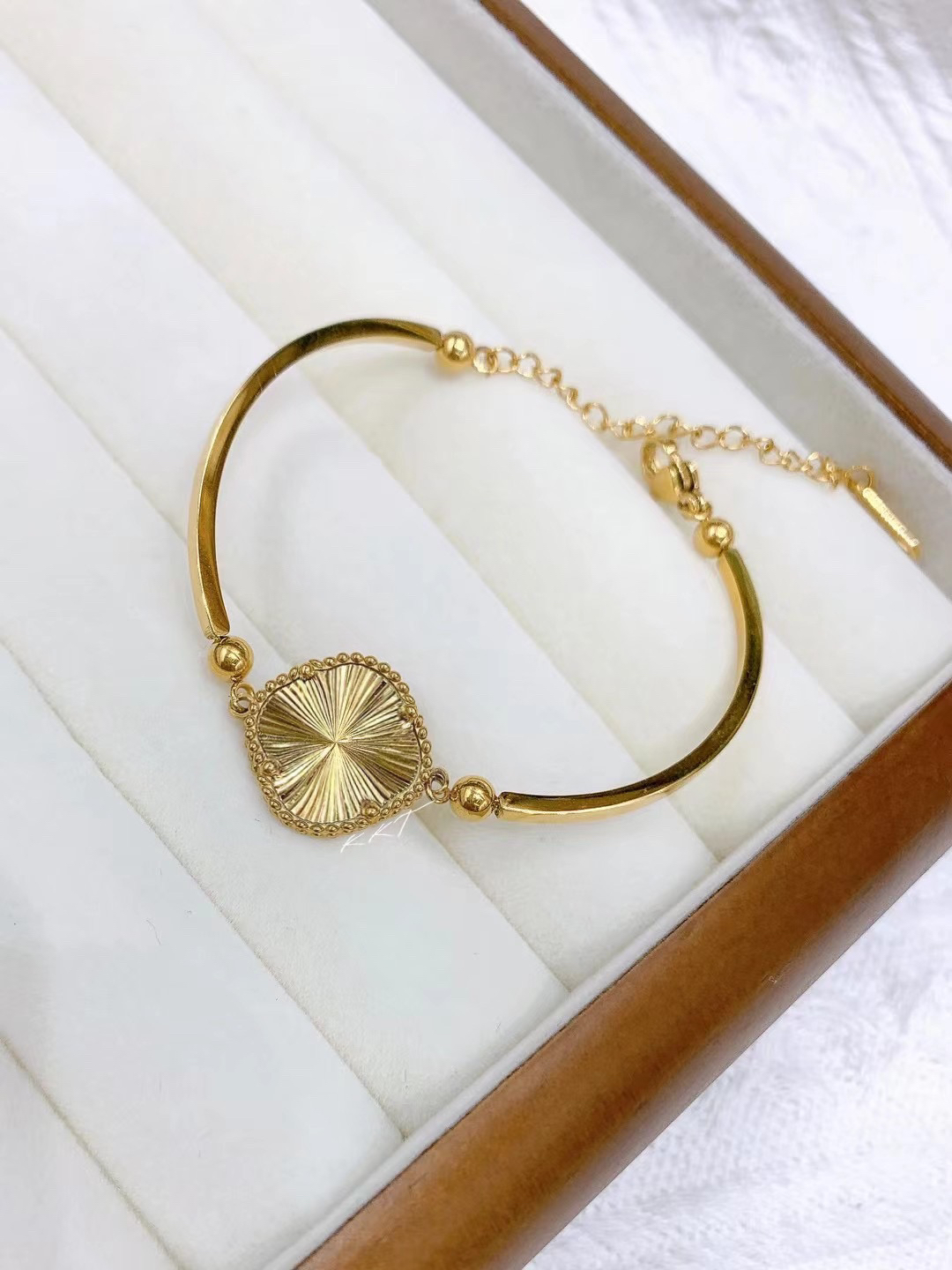 钛钢手链 F118气质简约百搭金色时尚经典双面复古手链