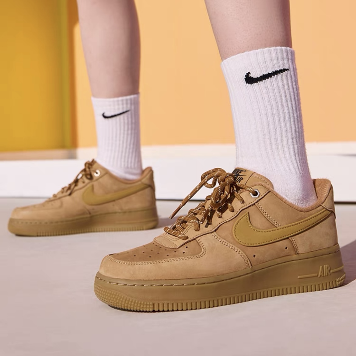 【大华NK专享】耐克女子AF1空军一号运动鞋秋季美拉德配色FZ7372200