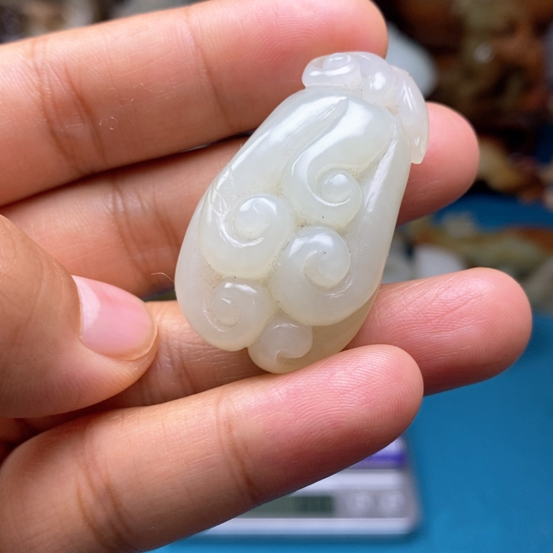 和田玉颈饰未镶嵌