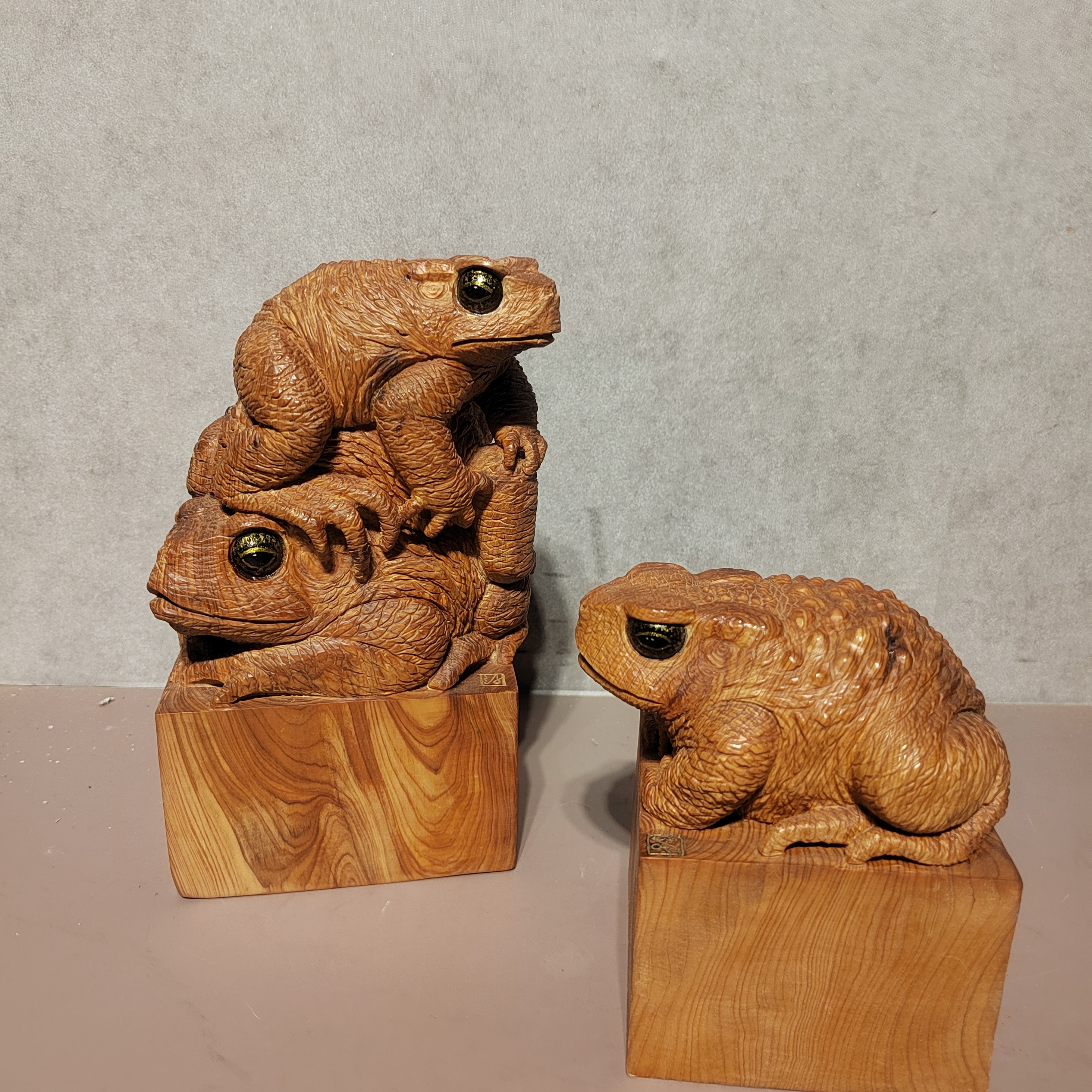 手工雕刻金蟾呱呱小玉