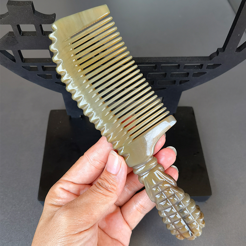 正宗真牛角梳子头梳精品女士家用宽齿密齿防静电手工牦牛角梳