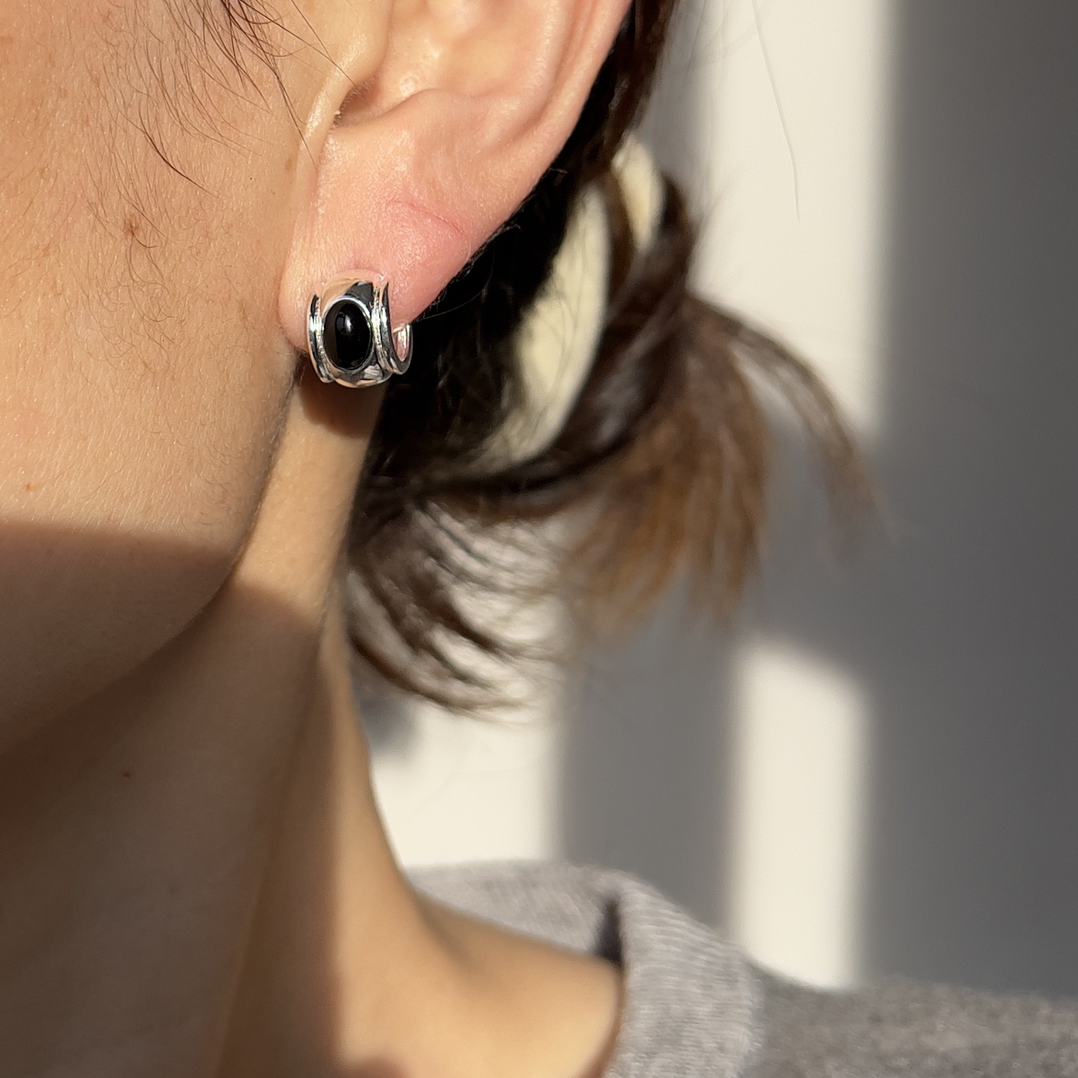 925银耳饰 银耳钉 慕尼黑 挺帅的 925银 黑色幽默风格