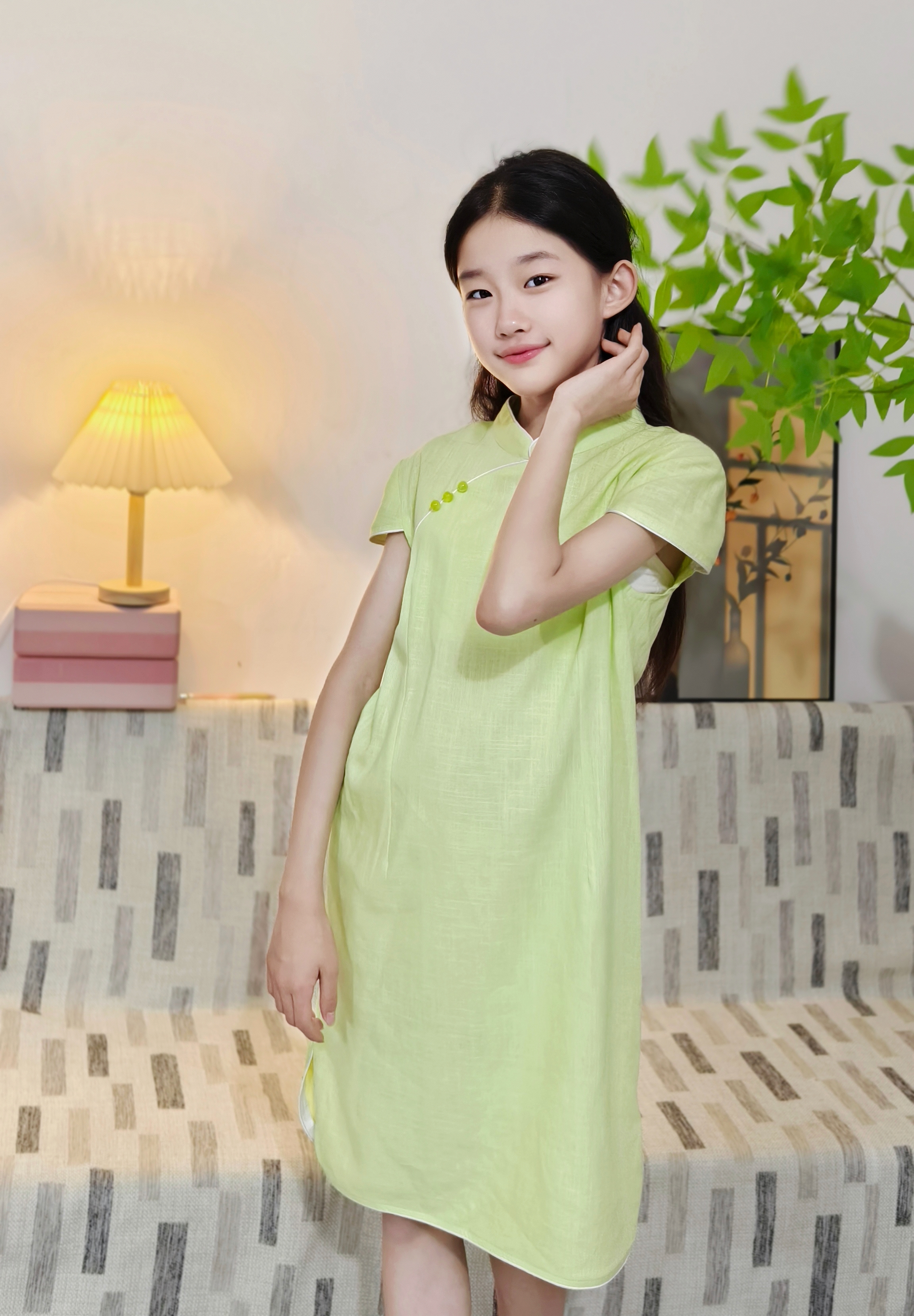 儿童纯色亲肤棉显白旗袍