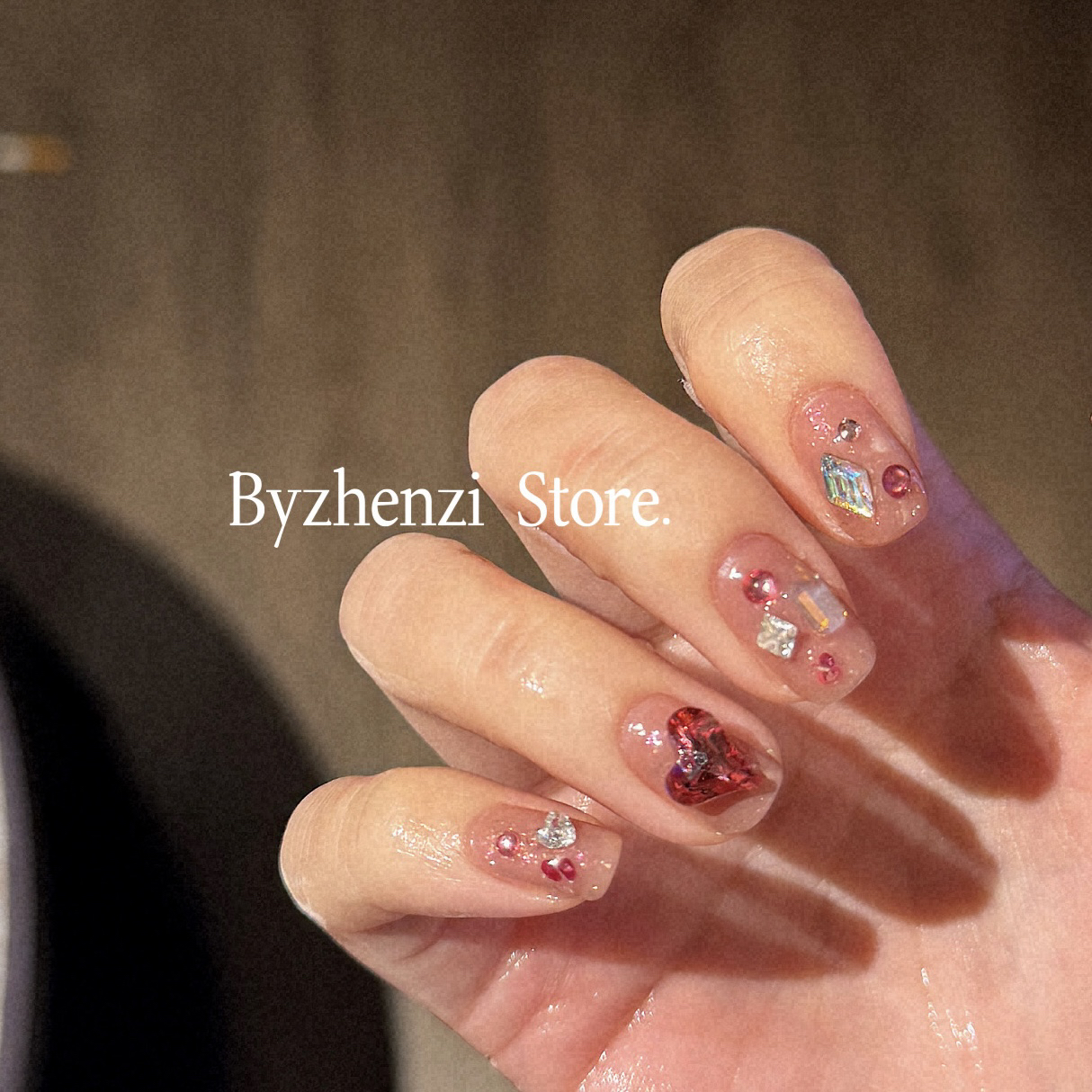 BYZHENZI STORE【丘比特】重工超闪夏日甜美氛围感超嫩超显白甲油膜