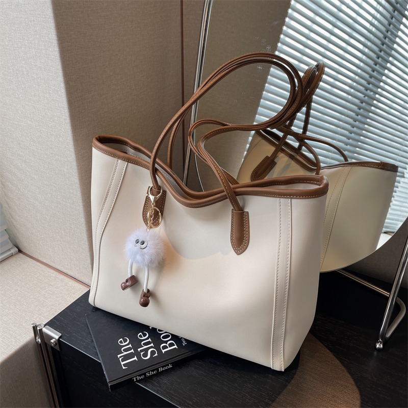 复古大容量包包百搭女2024新款上班专用通勤托特包简约时尚单肩包