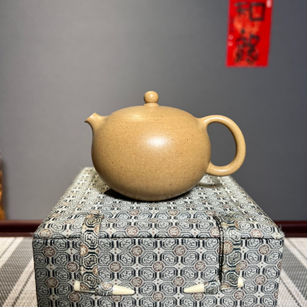 全手工·掌上明珠·200cc·优质本山绿泥·西施壶全手工紫砂壶
