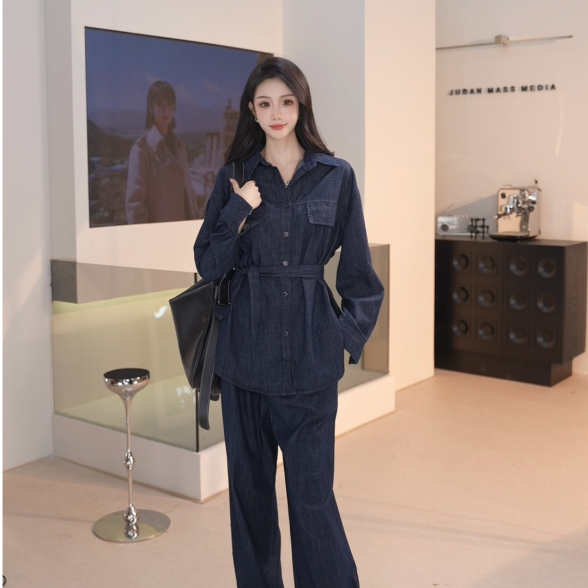 Basic House/百家好JH时尚复古长袖气质简约牛仔衬衫套装配腰带