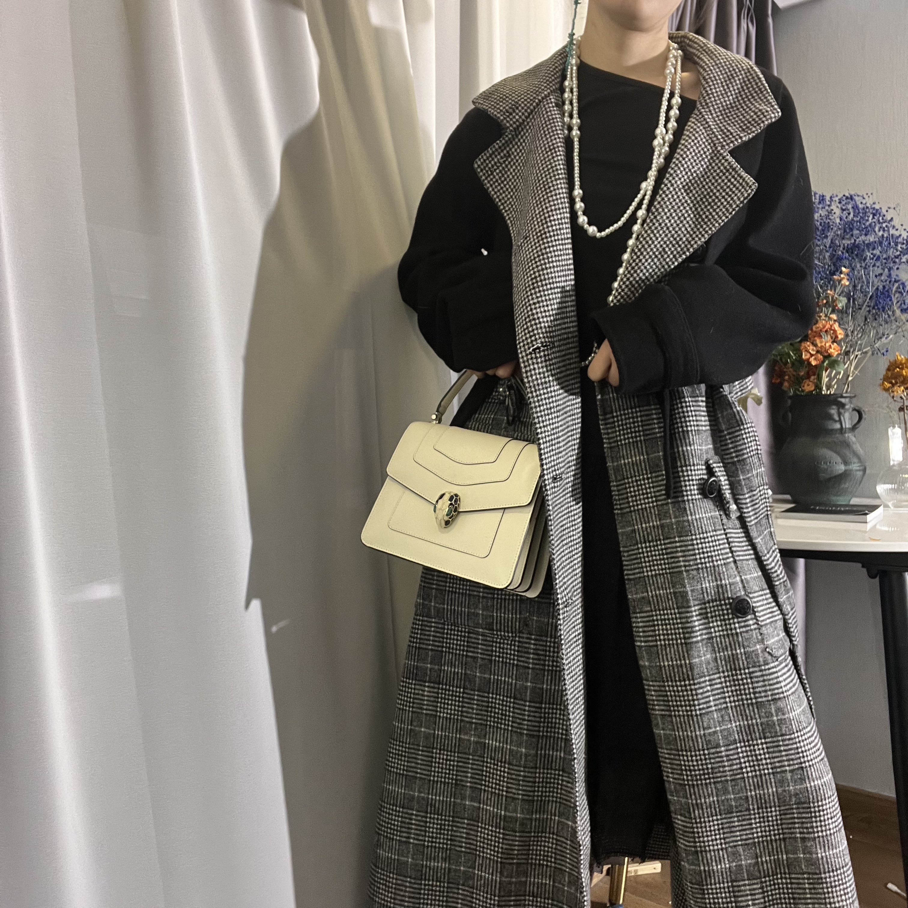 高端轻奢千鸟格女士秋冬季收腰外套2024新款小个子中长款大衣8544